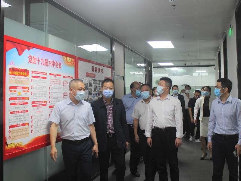市国资委副主任叶丹、张新刚率队调研珠海建工集团